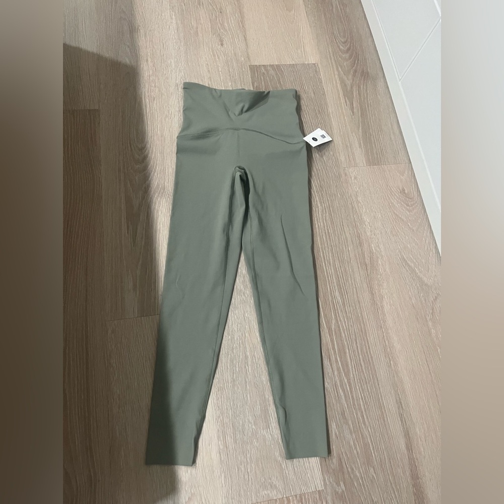 SPANXshape™ Booty Boost®
Full Length Leggings